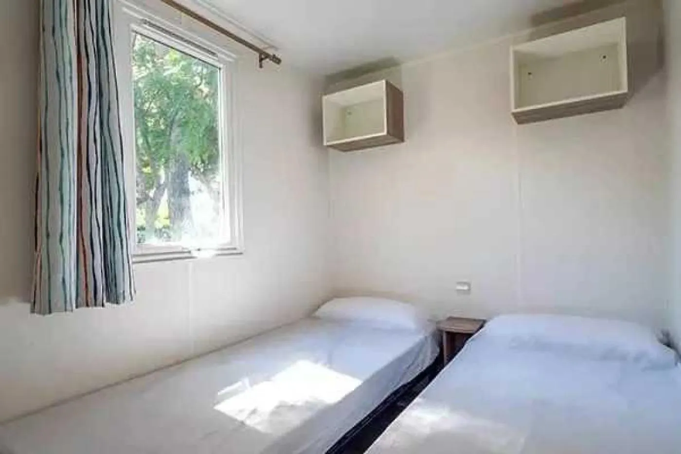 Camping 3 Etoiles - Piscine - Efcaga Saint-Yvy