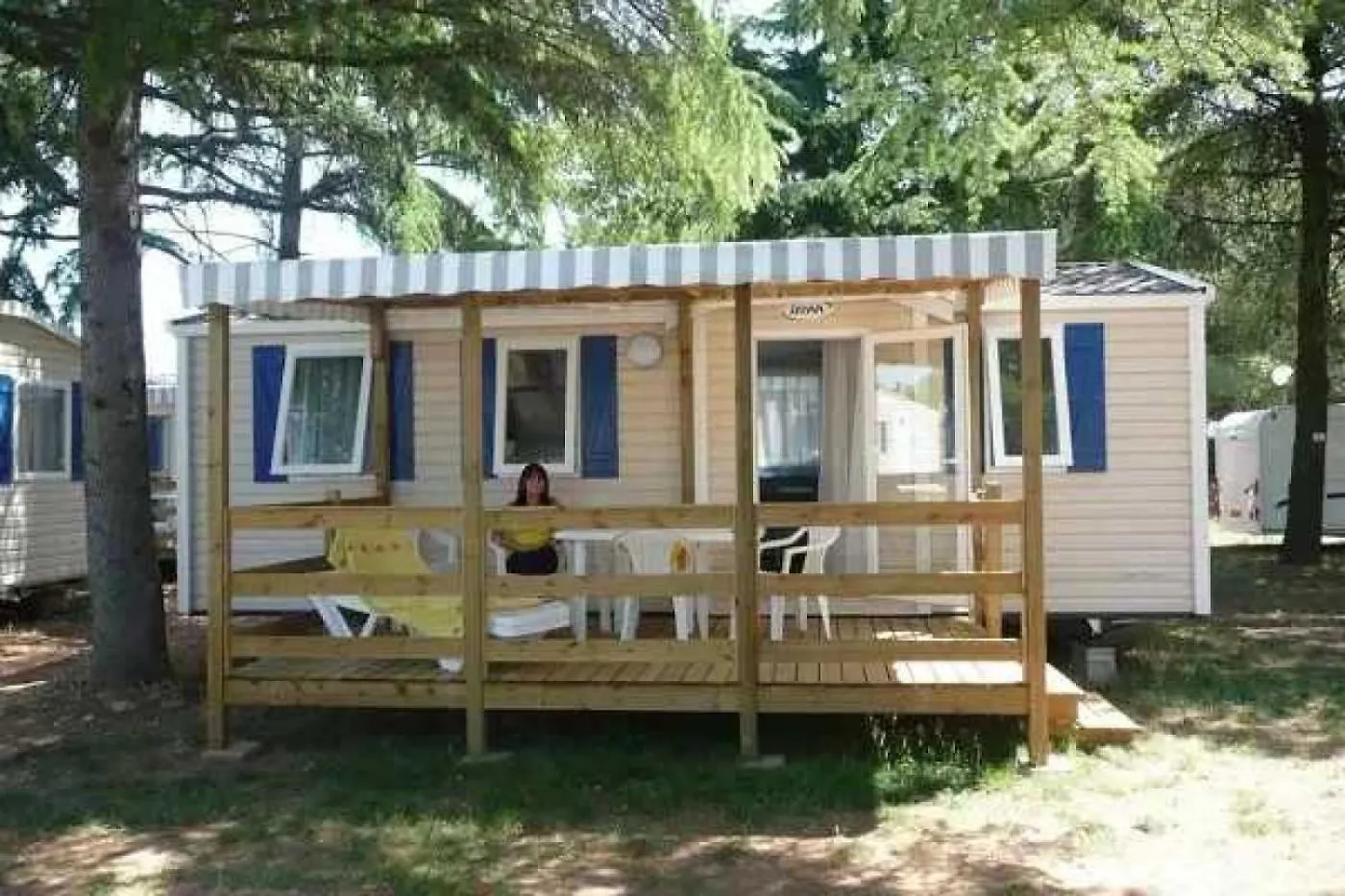 Camping 3 Etoiles - Piscine - Efcaga Saint-Yvy